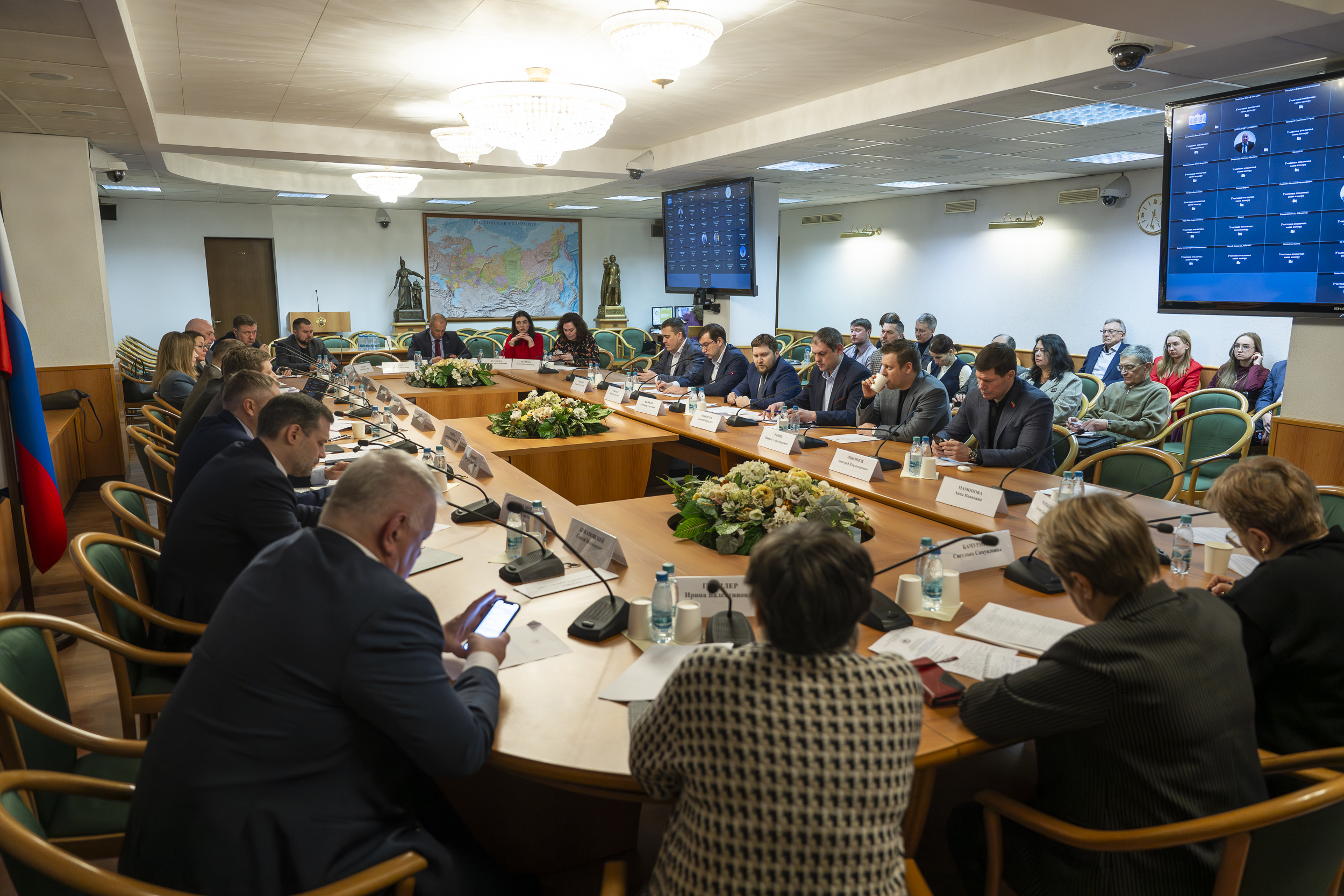 Заседание Экспертного совета по ЖКХ при Комитете Государственной Думы по строительству и ЖКХ