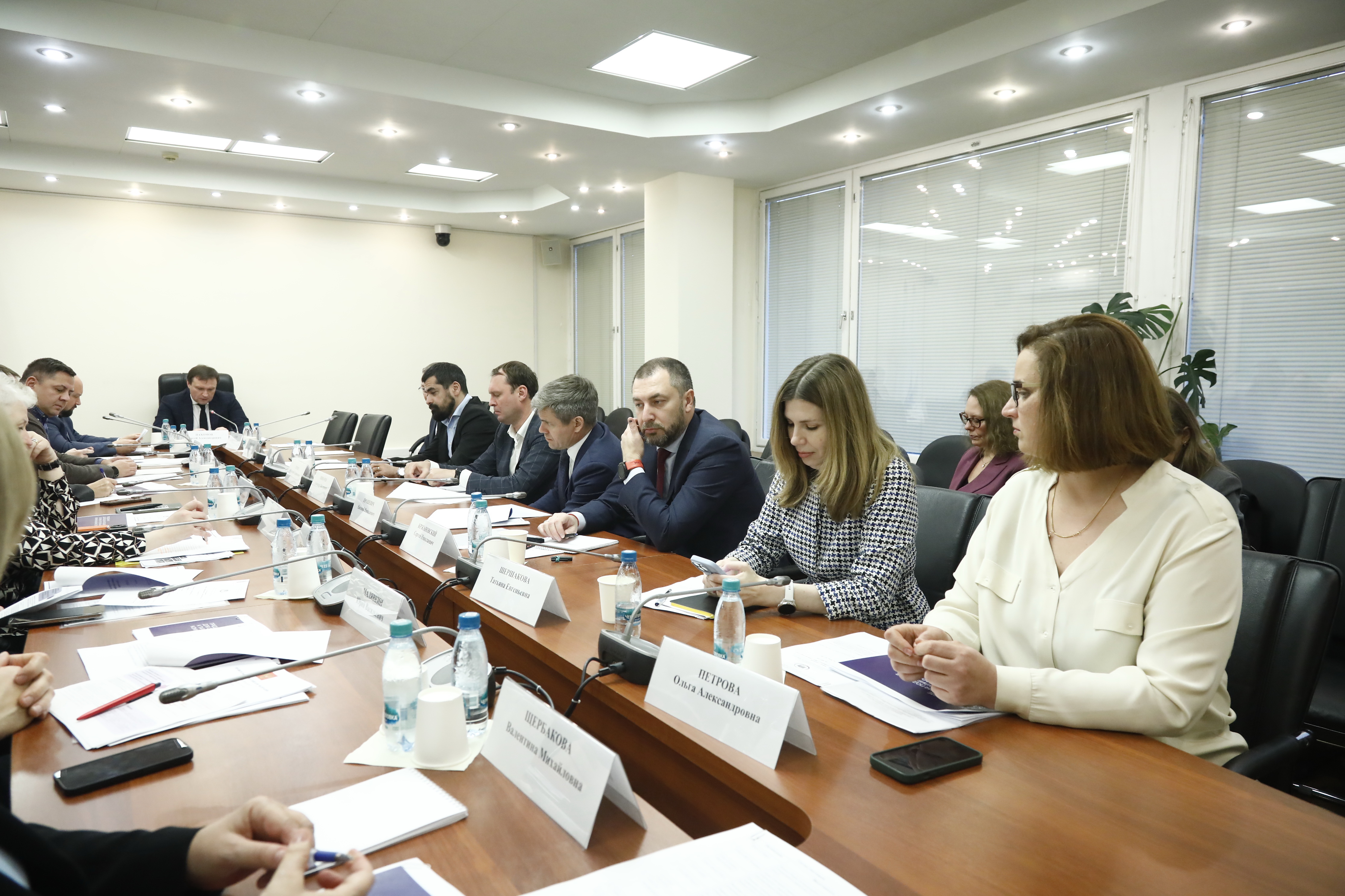 На площадке Комитета Госдумы по строительству и ЖКХ прошла стратегическая встреча с лидерами коммунальной отрасли