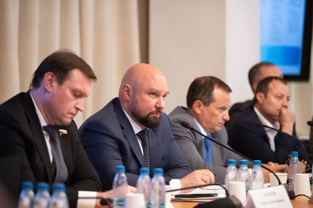 Заседание Экспертного совета по ЖКХ при Комитете Государственной Думы по строительству и ЖКХ