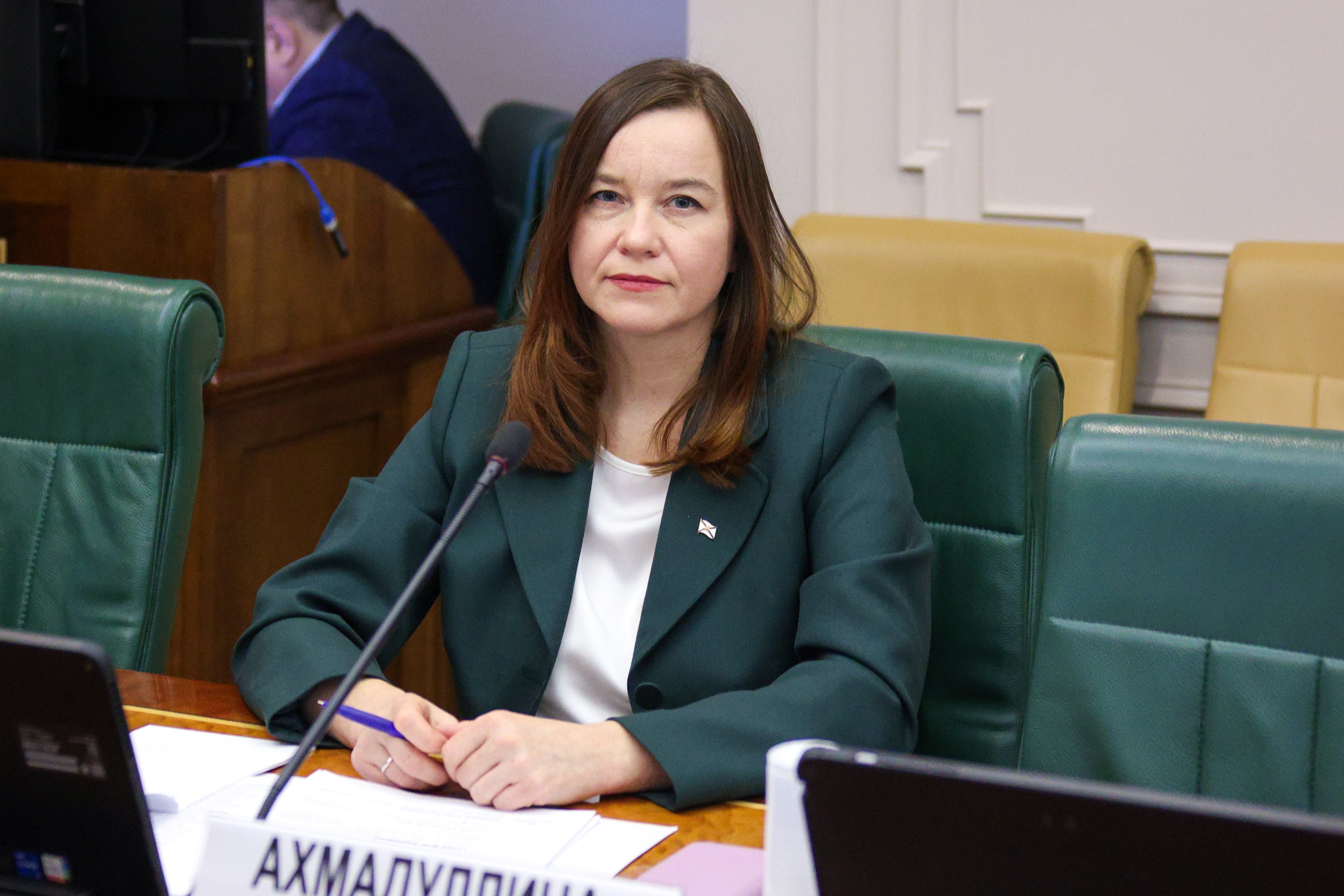 Совершенствование системы лицензирования деятельности по управлению многоквартирными домами: законодательные новации и практика применения